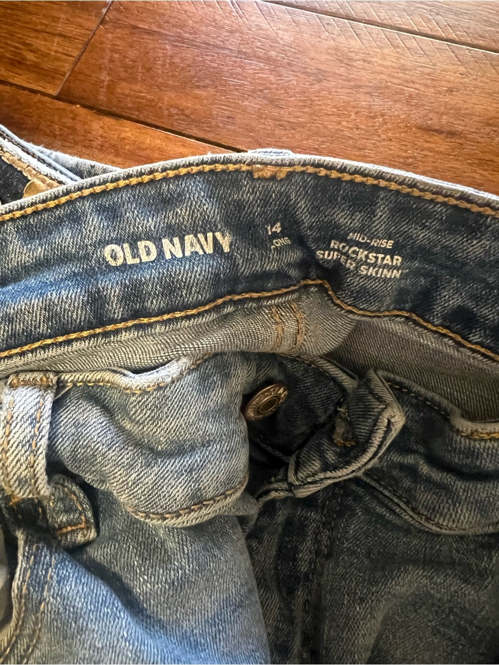 Woman’s Blue Denim Jeans